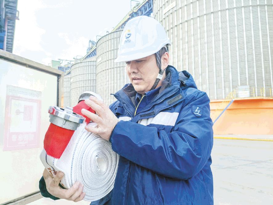 日照港裕廊公司筑牢消防安全防線